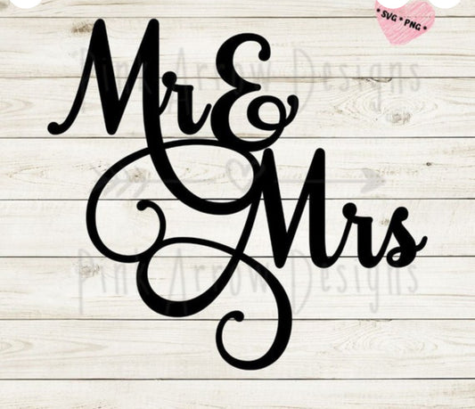 Mr & Mrs Sign, Wedding cut out, Wreath Cutout